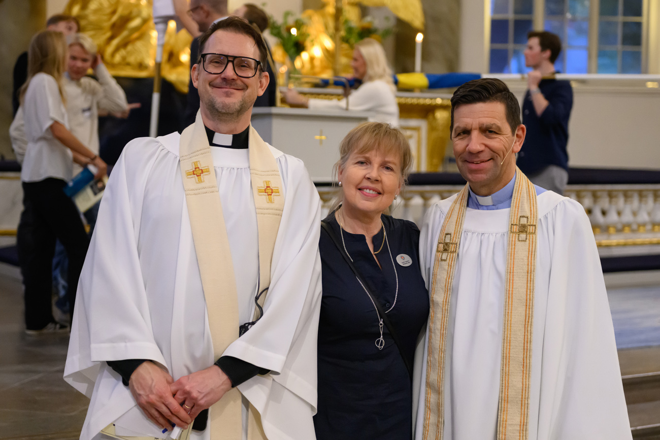 Fd skolpräst Hans Weichbrodt, bitr. rektor Gunilla Hugosson samt domprost Stefan Hiller.